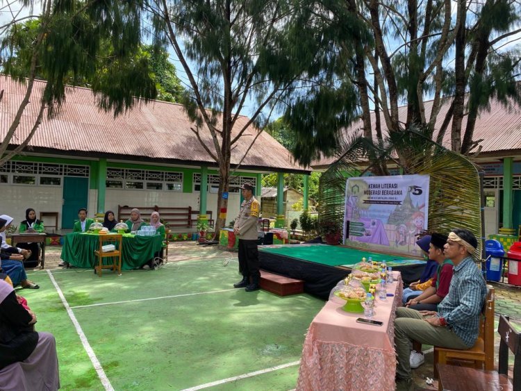 Kala Masyarakat Antusias Ikut Kemah Moderasi Beragama IAIN Palopo di Lampenai