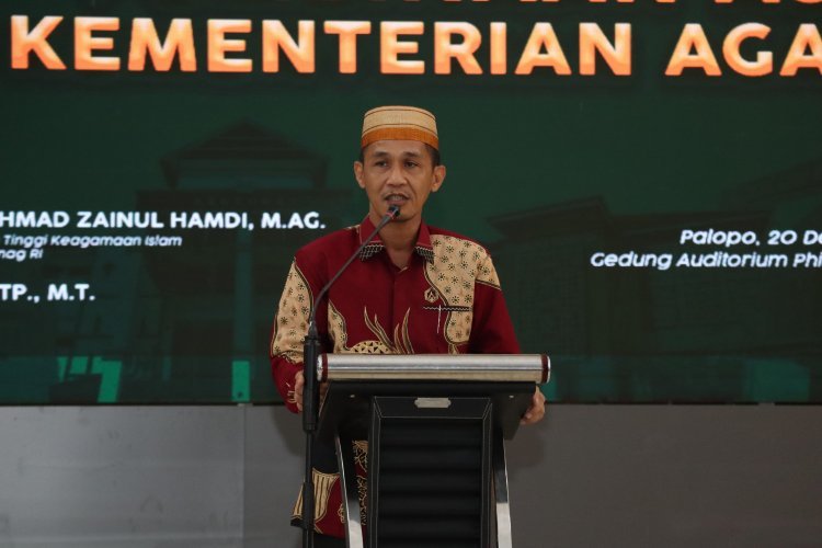 Kuliah Umum IAIN Palopo, Dirjen Pendis: Pendidikan Adalah Proses Memanusiakan Manusia