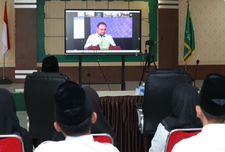 Gusmen Sebut ASN Harus Miliki Mental Melayani Bukan Dilayani 