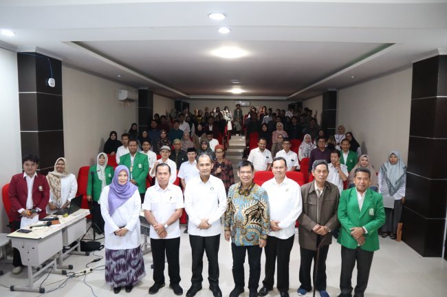 Kuliah Umum Pascasarjana IAIN Palopo, Prof Andi Faisal Bahas Pentingnya Ilmu Dakwah