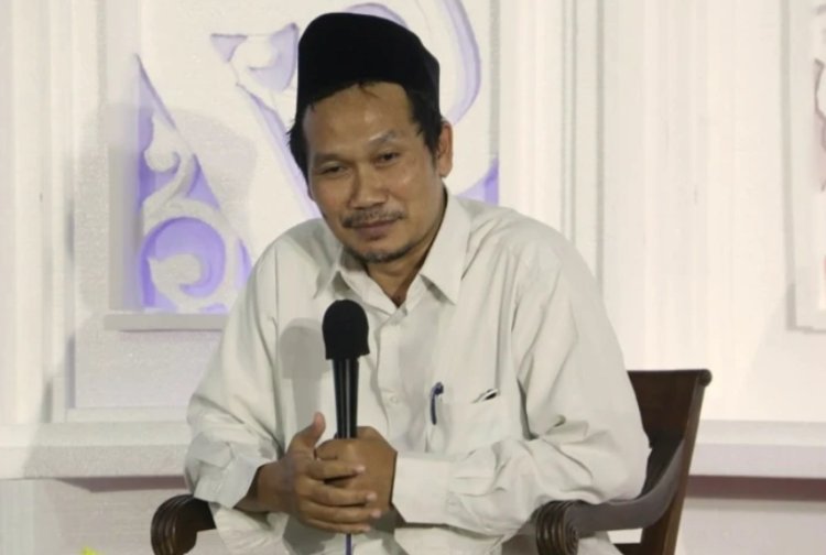 Definisi Bahagia Menurut Gus Baha