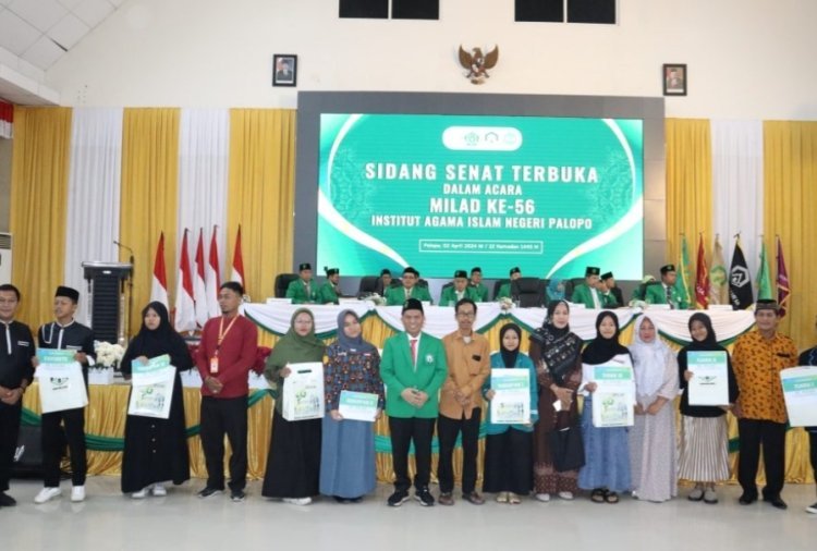 Pemenang Lomba Esai Terima Hadiah Jutaan Rupiah di Milad ke-56 IAIN Palopo