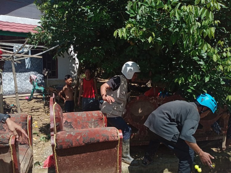 Penarikan Relawan Banjir IAIN Palopo di Luwu: Misi Kemanusiaan Belum Usai!