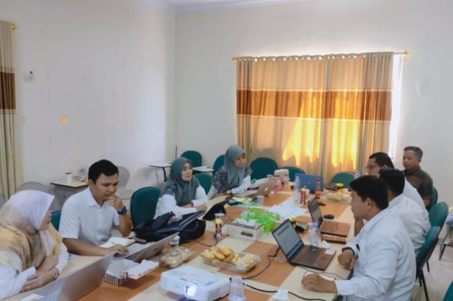 LPM & FEBI IAIN Palopo Kaji Implementasi Kurikulum MBKM