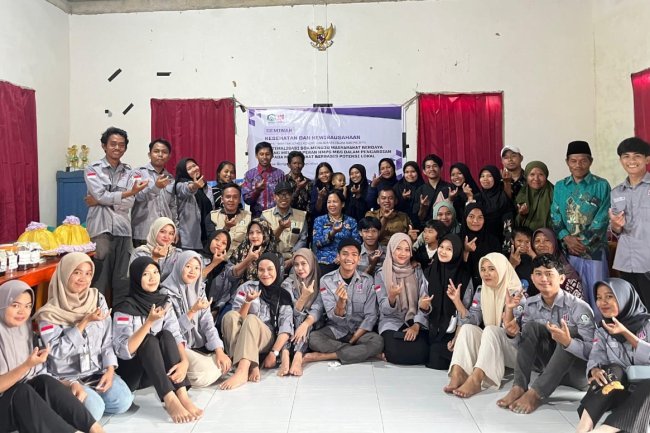 Edukasi Mahasiswa MBS IAIN Palopo Diapresiasi Kades Bonglo
