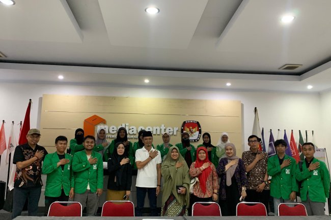 Mahasiswa KPI IAIN Palopo Kenalkan Project Independen di KPU Palopo