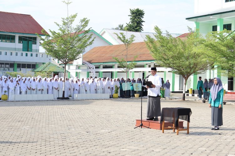 Sivitas Akademika IAIN Palopo Apel Peringatan Hari Santri 2024