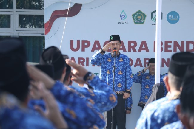 Upacara HKN, Rektor IAIN Palopo Sampaikan Pesan Menag Tentang KedisiplinanĀ