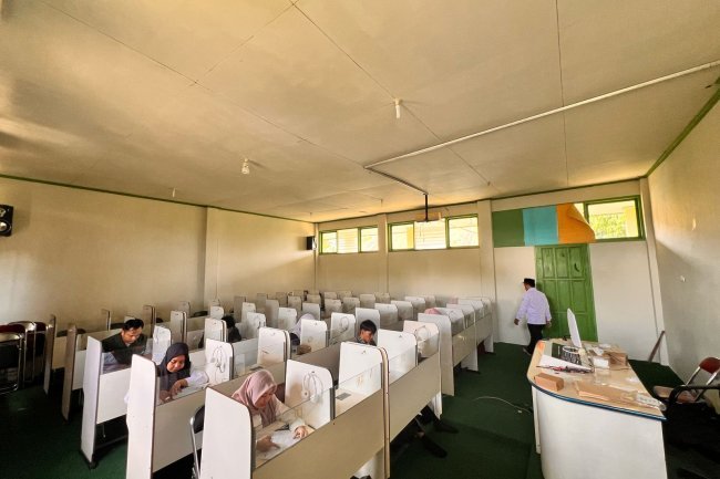 Sukses Digelar, TOEFL ITP Periode Februari IAIN Palopo Diikuti 10 Peserta