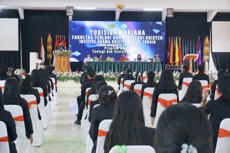 Yudisium FTSK, Rektor IAKN Toraja : Awal Perjalanan Baru Mahasiswa