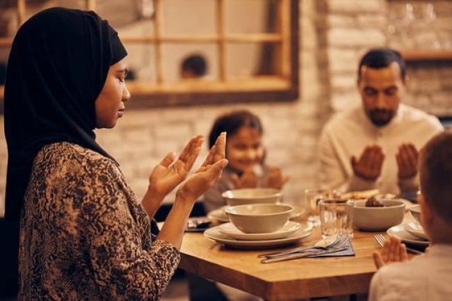 Sayang Untuk Dilewatkan, Berikut Penjelasan Lengkap Akar Kata 'Puasa'