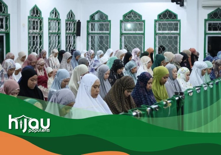 Khutbah Jumat : Keutamaan Zakat Fitrah Dalam Mensucikan Jiwa Dan Menjaga Keadilan Sosial