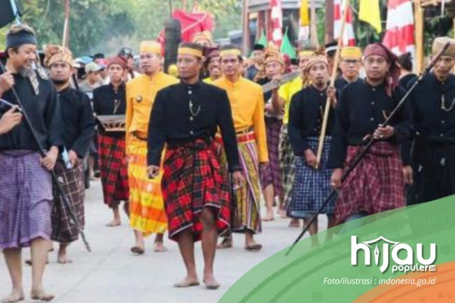 Filosofi Pangaderreng: Refleksi Budaya Bugis, Relasi Rakyat dan Pemerintah