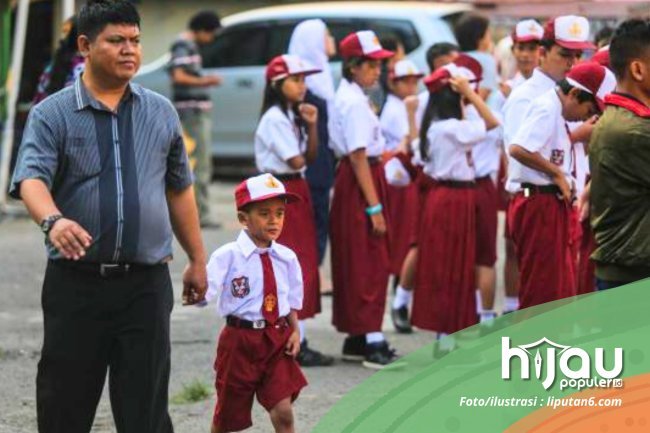 Gerbang Sekolah, Gerbang Bangsa: Peran Ayah dalam Pembentukan Karakter Warga Negara