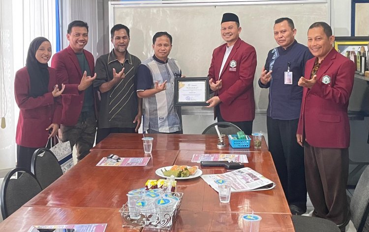 Pascasarjana UIN Palopo Kunjungan ke Harian Palopo Pos, Perkuat Sinergi dan Sosialisasi PMB