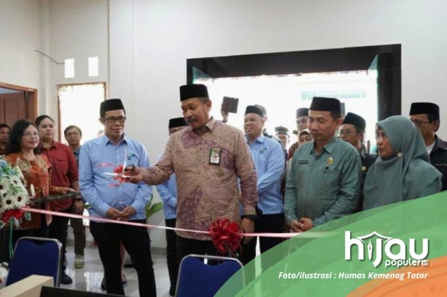 Kakanwil Kemenag Sulsel Resmikan PTSP Kankemenag Tana Toraja