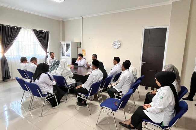 Rektor Larang Mahasiswa Beri Hadiah, Juga Cek Kesiapan FUAD UIN Palopo Sambut Perkuliahan