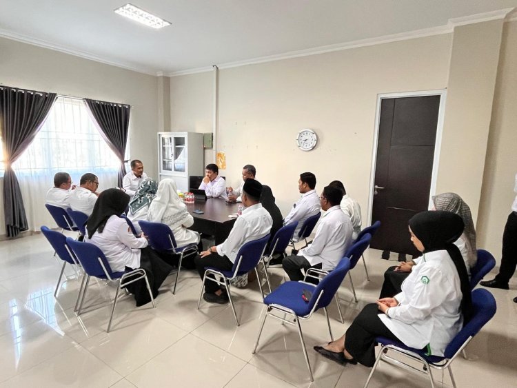 Rektor Larang Mahasiswa Beri Hadiah, Juga Cek Kesiapan FUAD UIN Palopo Sambut Perkuliahan