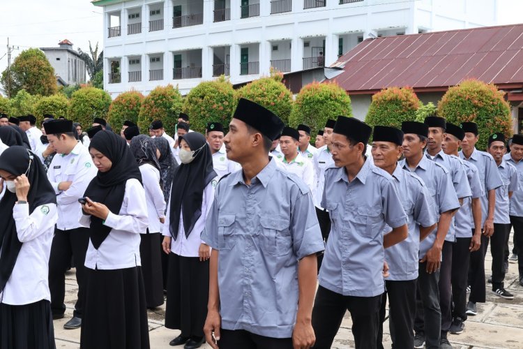 Rektor UIN Palopo Harap Jaga Kualitas Kerja, Disampaikan dalam Apel Rutin