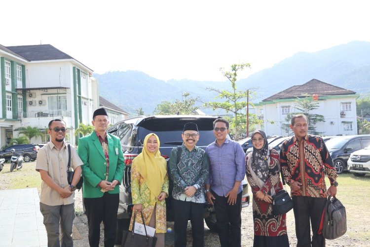 Kuliah Perdana Pascasarjana UIN Palopo Hadirkan Narasumber Rektor UIN Antasari Banjarmasin