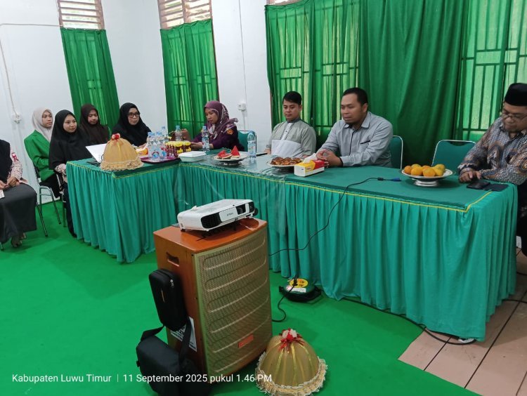 Dosen dan Mahasiswa Prodi AKS FEBI UIN Palopo Dampingi Baznas Lutim Pra-Audit Syariah
