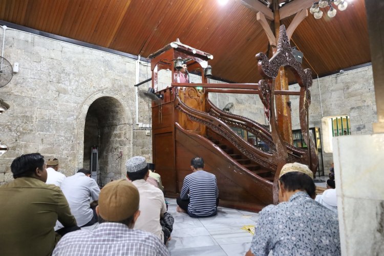 Khutbah Jumat Rektor UIN Palopo, Bahas Islam sebagai Agama Kemanusian