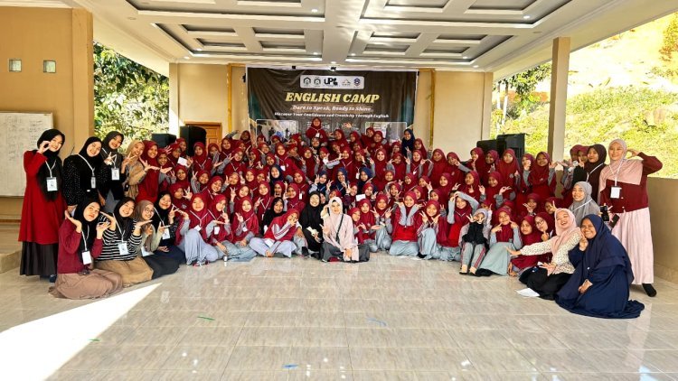 277 Siswa Ikuti English Camp UPT Pengembangan Bahasa UIN Palopo Kolaborasi Prodi TBI dan PBI