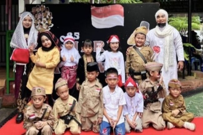 Menciptakan Pahlawan Sehari-hari, Keteladanan di Era Modern