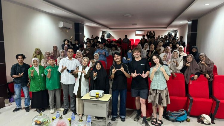 Prodi KPI FUAD UIN Palopo Dialog Budaya Film Dokumenter A River in the Middle of the Sky