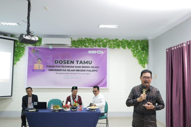 Hadirkan Dekan UINAM, FEBI UIN Palopo Bahas Manajemen Perspektif Islam