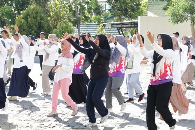 HAB ke-80 Kemenag RI di UIN Palopo: Senam Sehat, Layanan Kesehatan, dan Kebersamaan