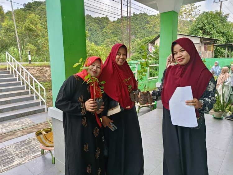 Gelombang Aksi Hijau Majelis Taklim di KUA Bantimurung, Gerakkan Ekoteologi dari Akar Rumput