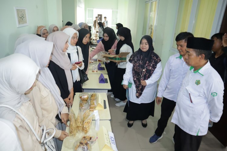 Mengangkat Kearifan Lokal, FEBI UIN Palopo Dorong Ekonomi Kreatif Mahasiswa