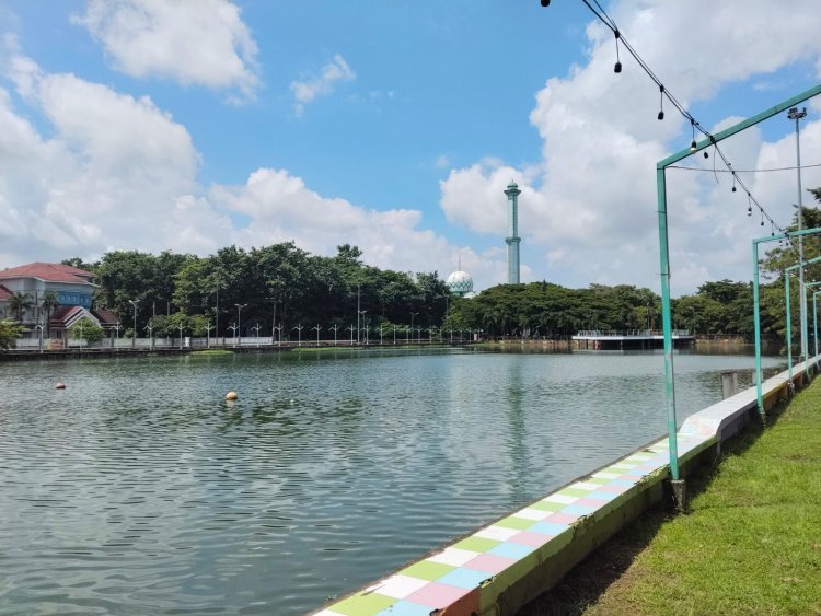 Bukan Pantai Biasa, PTB Maros Jadi Ruang Nongkrong dan Kuliner Warga