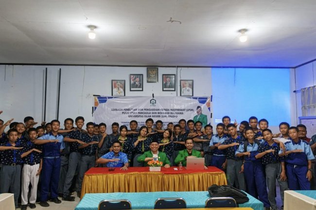 UIN Palopo Datangi Sekolah, Ajak Pelajar Cerdas Tangkal Hoaks dan Intoleransi