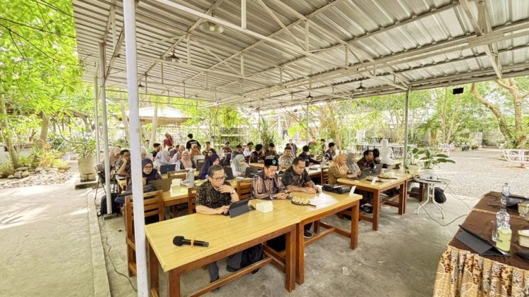 Penguatan Tata Kelola Perkuliahan, Fakultas Syariah UIN Palopo Sosialisasikan PERKIN dan SIAKAD Cloud