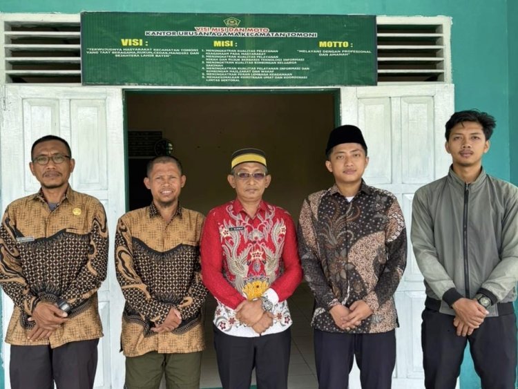 Kanwil Kemenag Sulsel Lepas 27 Dai 3T, Mahasiswa Pascasarjana UIN Palopo Turut Ambil Bagian