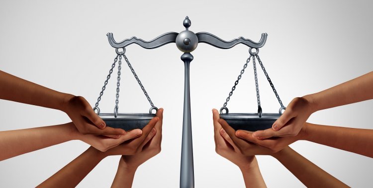 Hukum, Kekuasaan, dan Suara yang Terabaikan