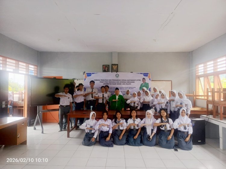UIN Palopo Datangi Sekolah, Ajak Pelajar Cerdas Tangkal Hoaks dan Intoleransi