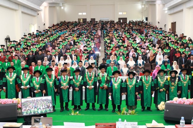 UIN Palopo Kukuhkan 647 Wisudawan pada Periode I 2026