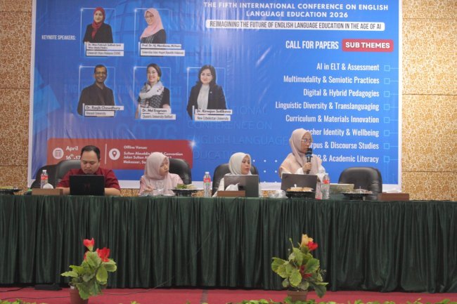 Perkuat Budaya Riset, Dosen dan Mahasiswa PBI UIN Palopo Tampil di ICONELE