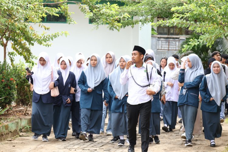 Ngonten, Public Speaking, sampai Campus Tour: Serunya Student Skill Up Day 2026 di UIN Palopo