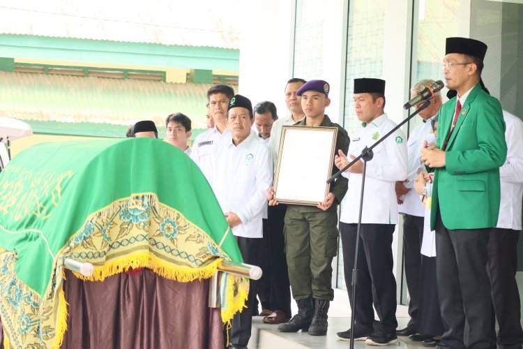 Duka di Balandai: Kisah Perpisahan Terakhir untuk Guru Besar UIN Palopo