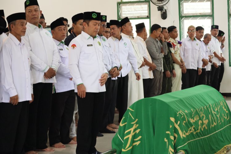 Duka di Balandai: Kisah Perpisahan Terakhir untuk Guru Besar UIN Palopo