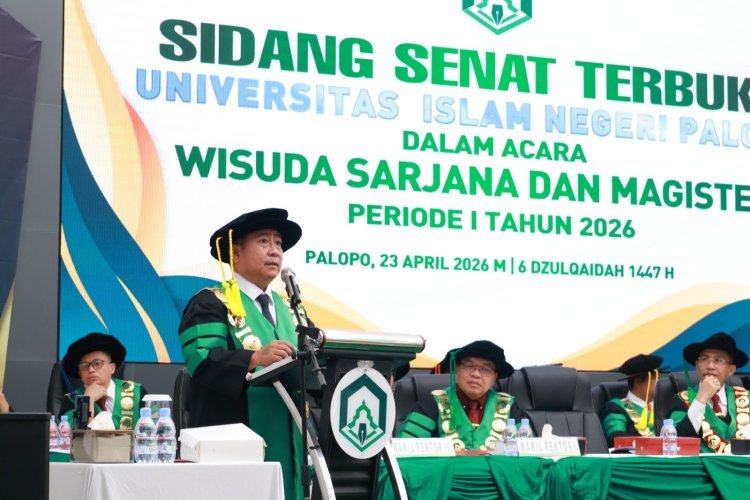 Prof Inung: Wisudawan Jangan Berhenti Belajar di Tengah Disrupsi AI