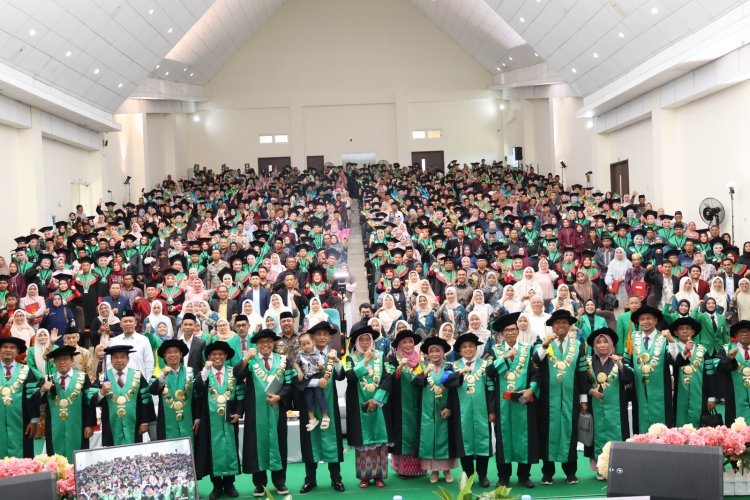 UIN Palopo Wisuda 648 Lulusan, Rektor Tekankan Pentingnya Integritas di Era AI