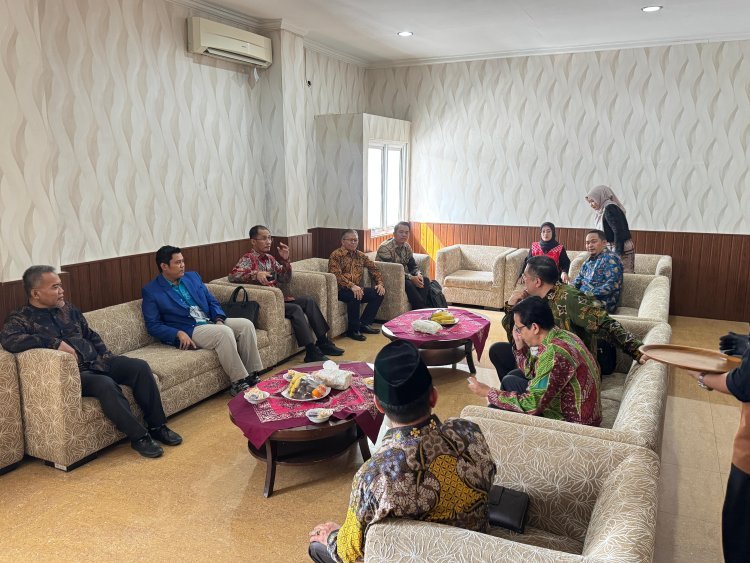 Rektor Pimpin Delegasi, UIN Palopo Teken Komitmen Kampus Hijau di Forum UI GreenMetric