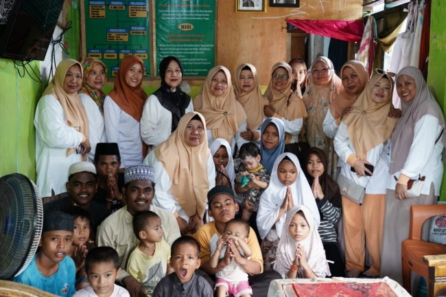 DWP UIN Palopo Salurkan Bantuan Sembako dan Gelar Doa Bersama Anak Panti