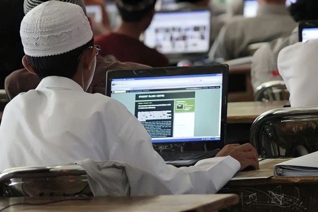 Digitalisasi Pendidikan Islam dan Ancaman Hilangnya Ruh Pembelajaran