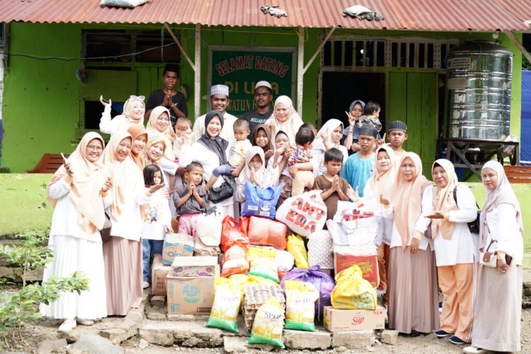 DWP UIN Palopo Salurkan Bantuan Sembako dan Gelar Doa Bersama Anak Panti